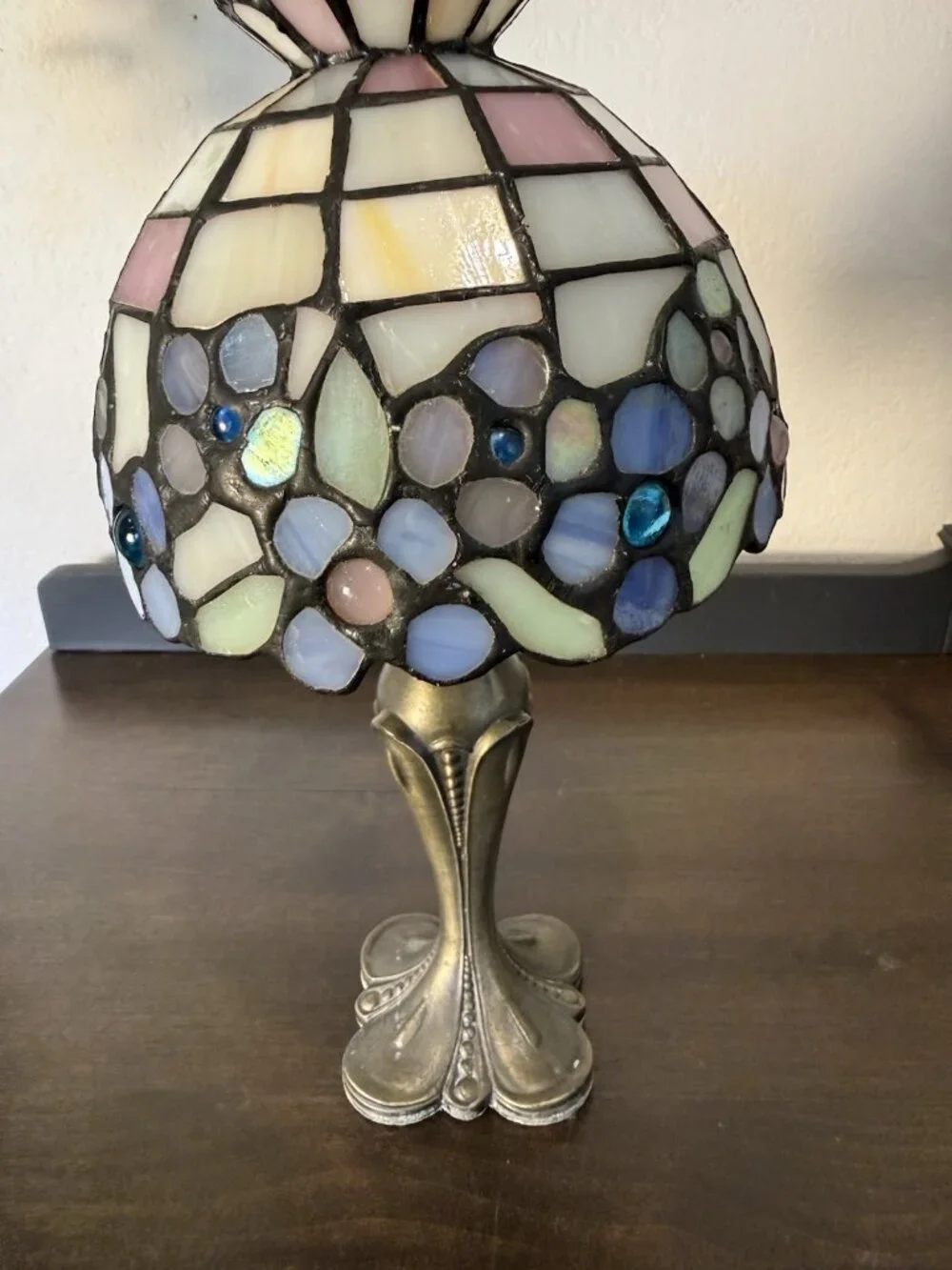 PartyLite Hydrangea Stained Glass Tiffany Style Shade Tealight Candle Lamp P7790